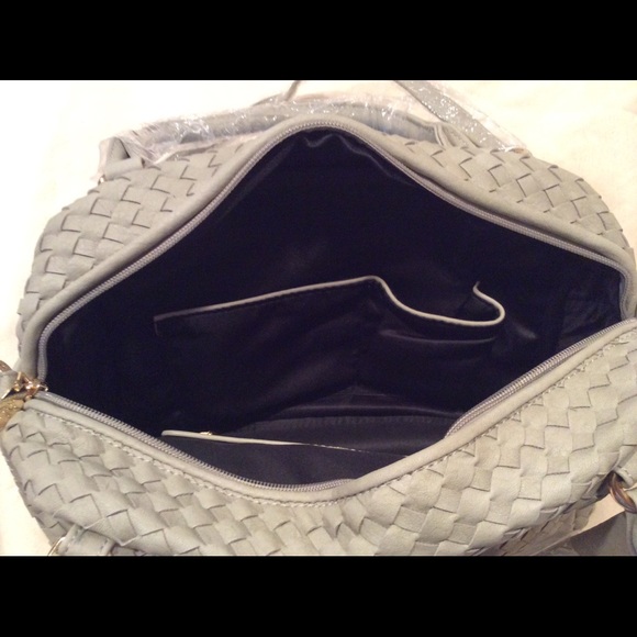 Gorgeous Quality Gray Vegan Leather Woven Satchel - Picture 4 of 5